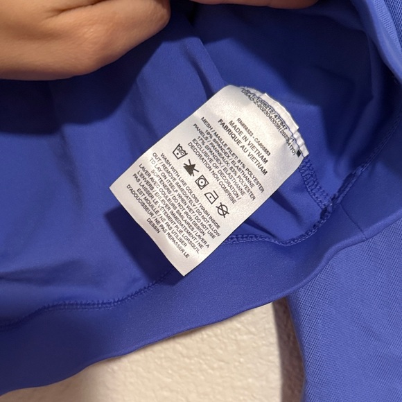 Nike Women's Vibrant Blue Long Sleeve Crop Top - Picture 5 of 8